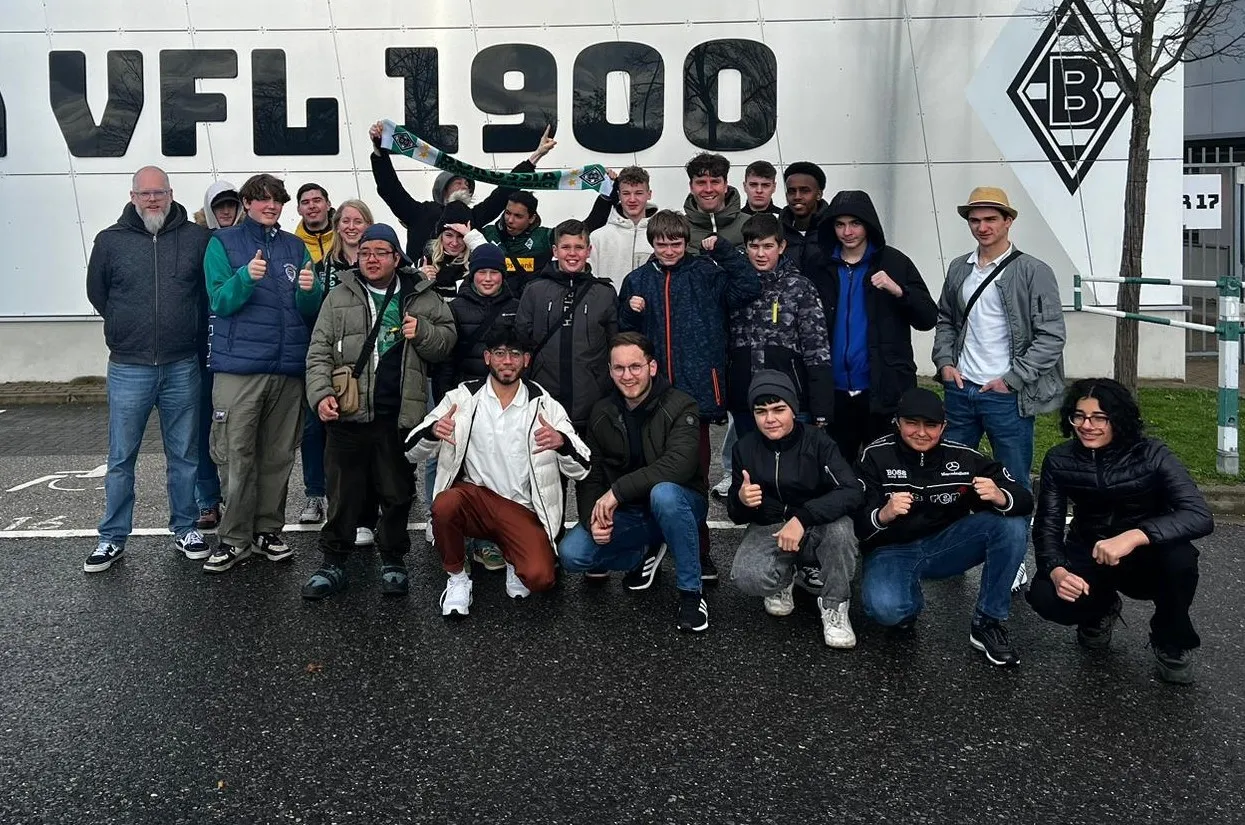 E-Sports, Fußball-Challenges und Besuch beim Bundesligaspiel