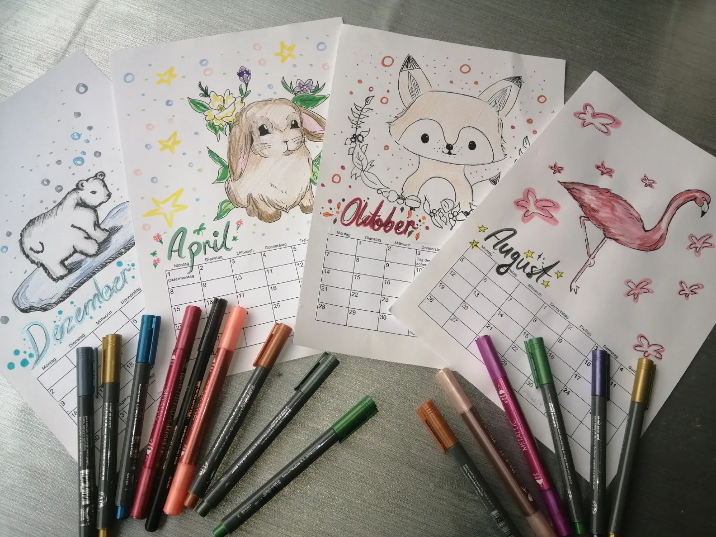 Kalender basteln und Tiere zeichnen im Stadtteiltreff Neuwied