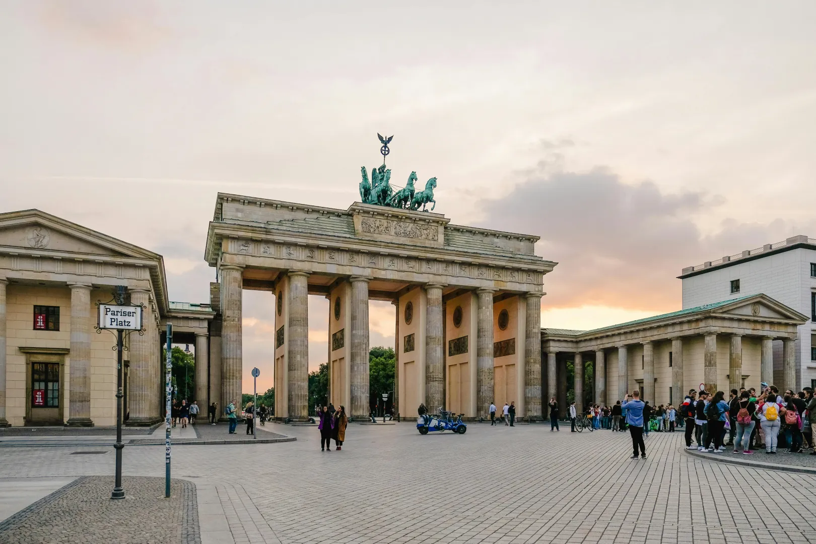 Bildungsfahrt in die Hauptstadt verspricht spannende Sommerferien