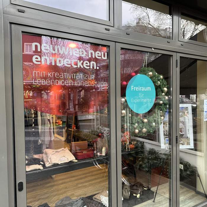 Zwei neue Ausstellungen und ein neuer Popup-Store im März 