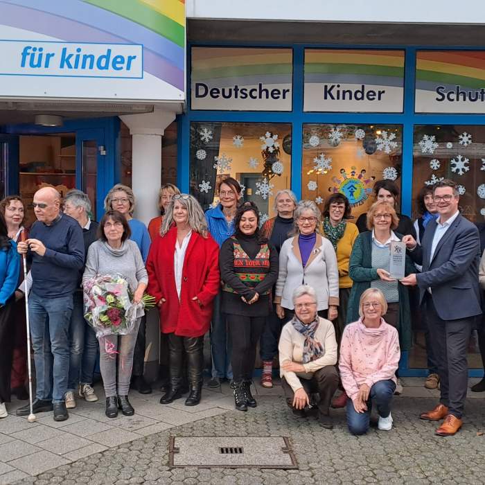 Kinderfreundliche Kommune Neuwied prämiert langjähriges Engagement
