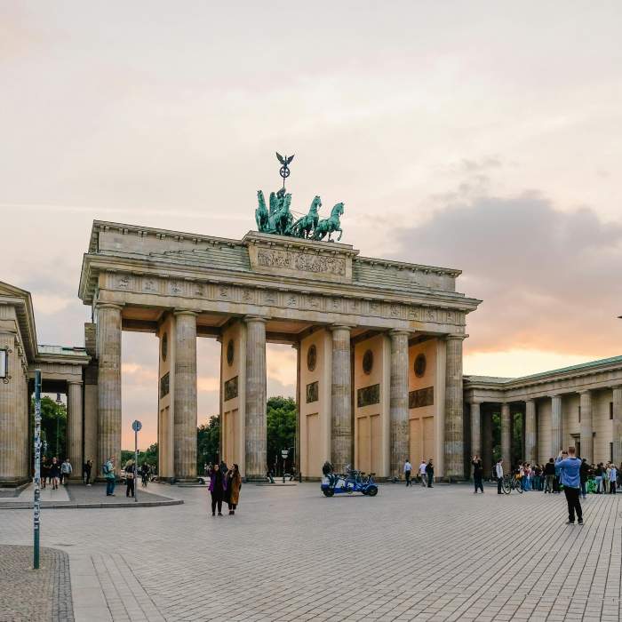 Bildungsfahrt in die Hauptstadt verspricht spannende Sommerferien